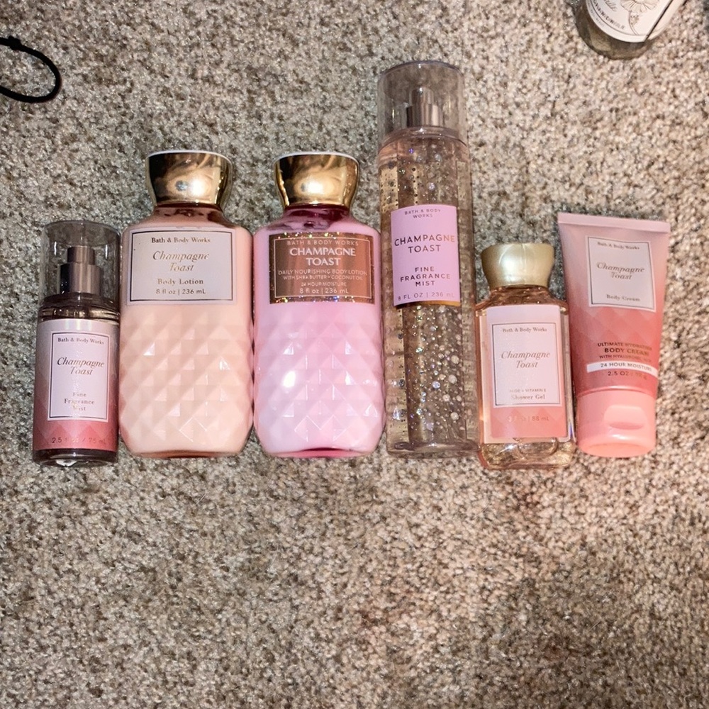 B&BW Champagne Toast Bundle